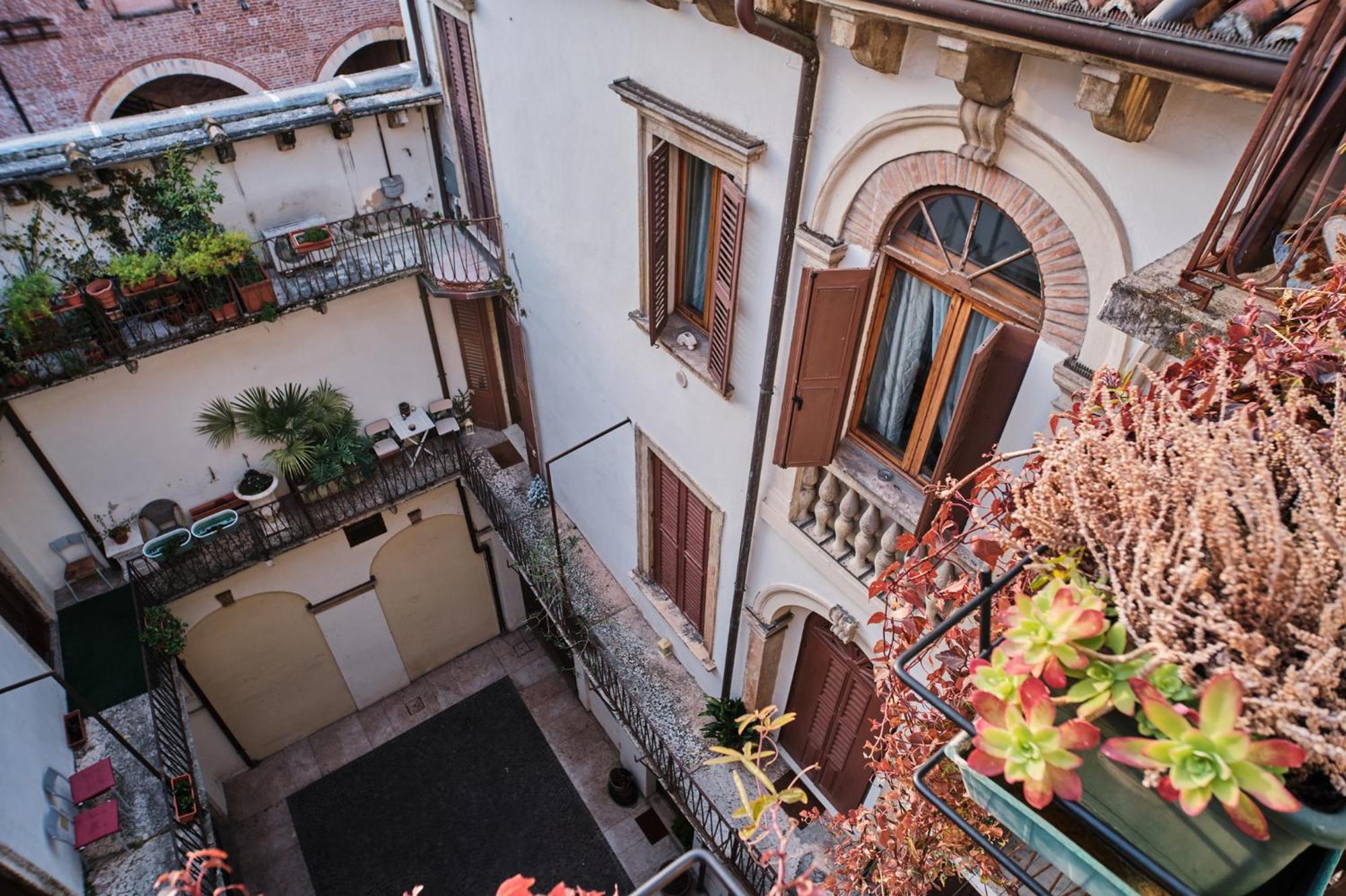 Dimora Del Filosofo Vérone Extérieur photo